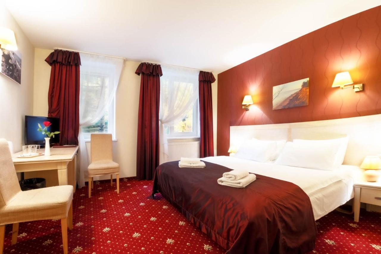 Hotel Pajurio Vieskelis Klaipėda Kültér fotó