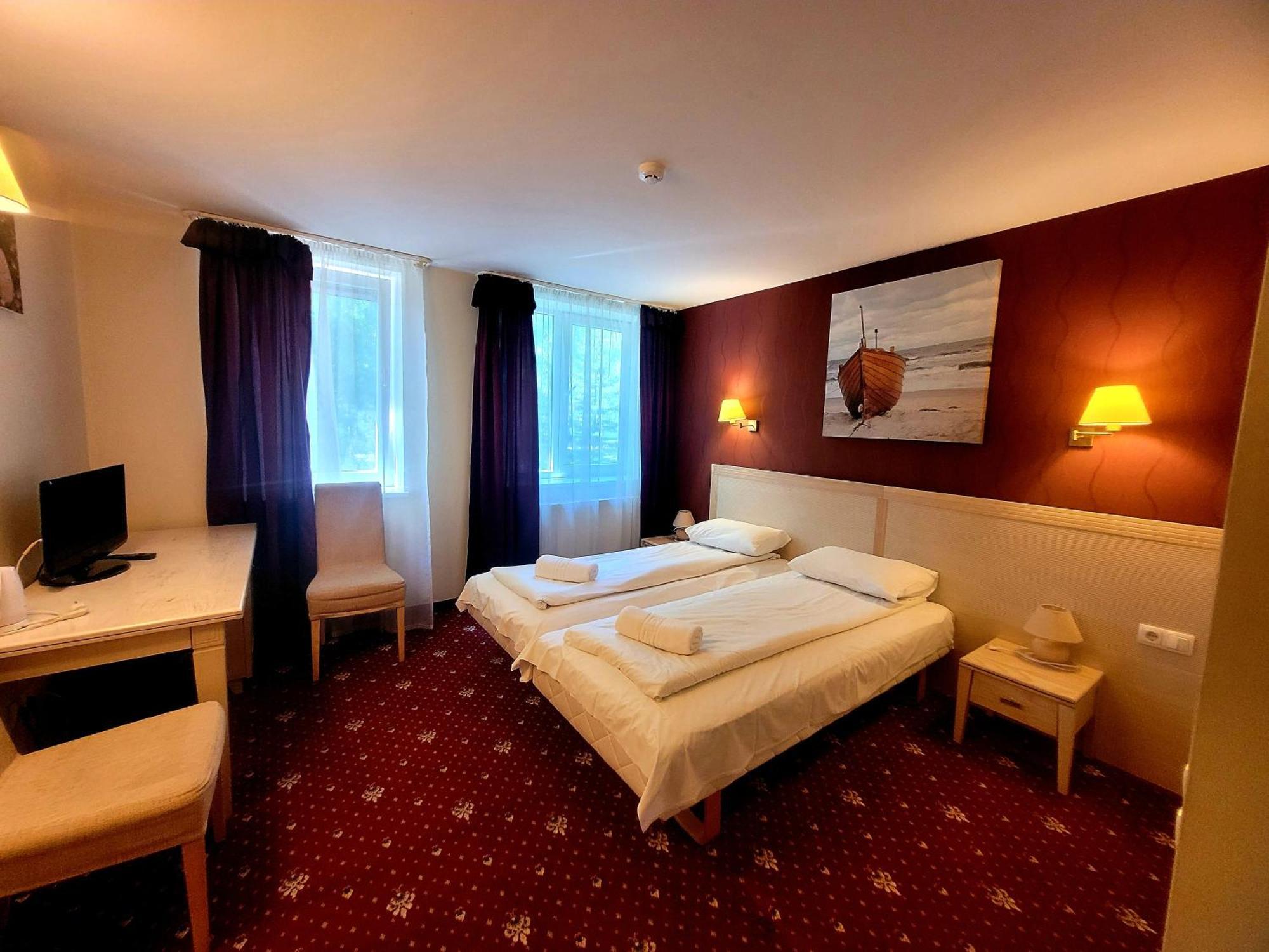 Hotel Pajurio Vieskelis Klaipėda Kültér fotó
